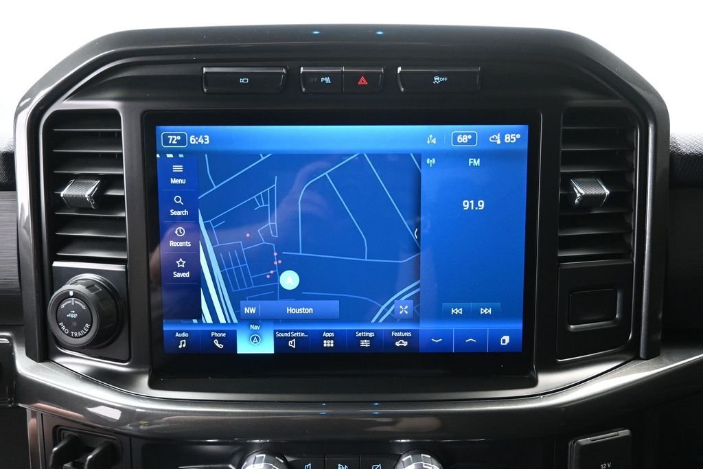 Used 2023 White Ford XLT image 9