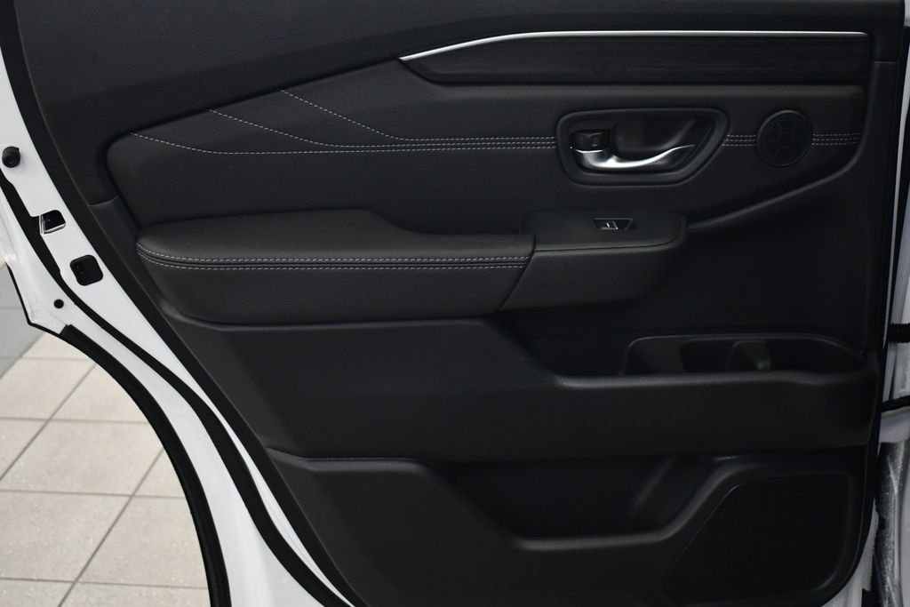 New 2026 Platinum White Pearl Honda Touring image 20