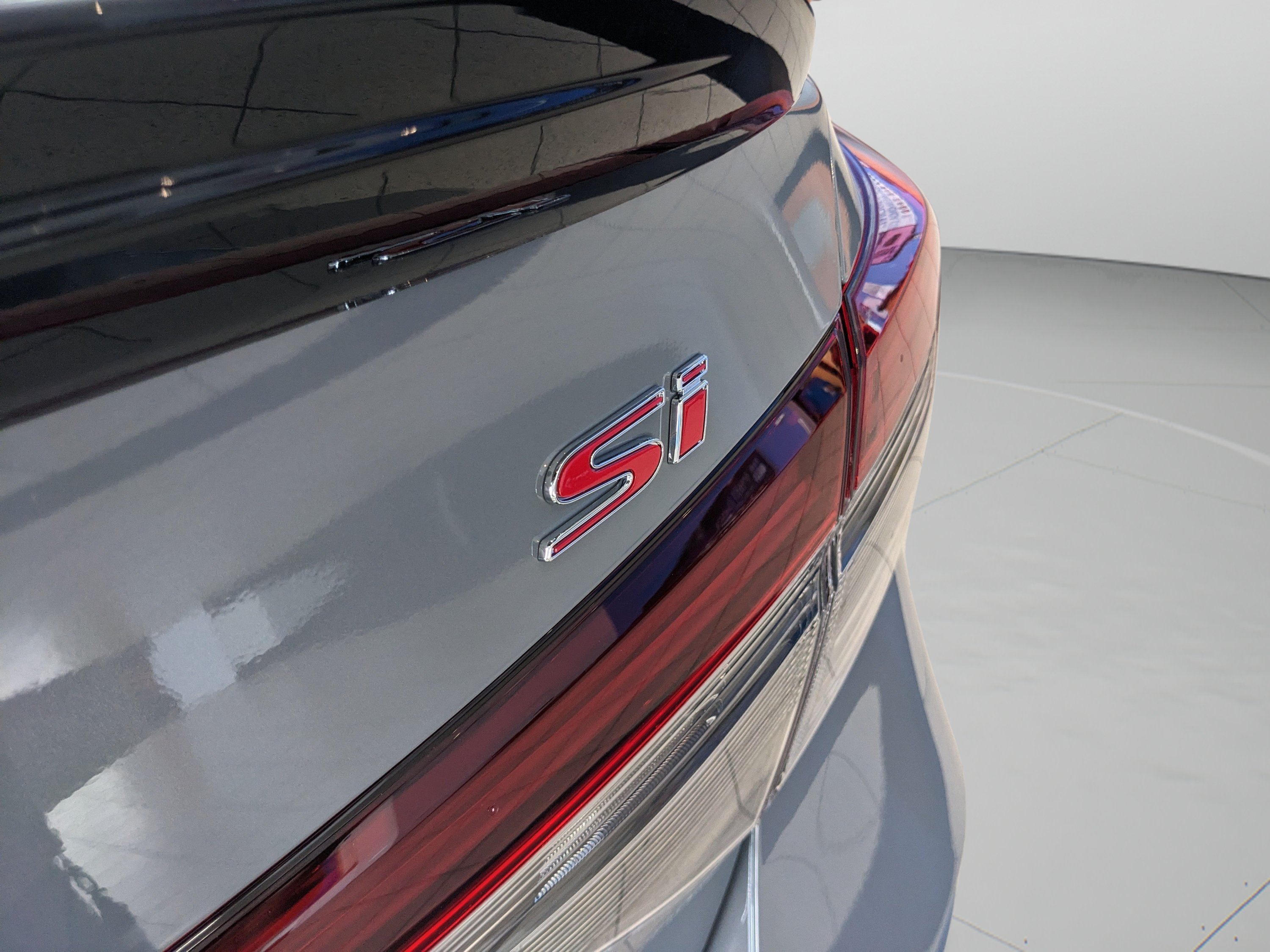 New 2026 Urban Gray Pearl Honda  image 37