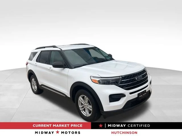2022 Ford Explorer XLT 4WD's photo
