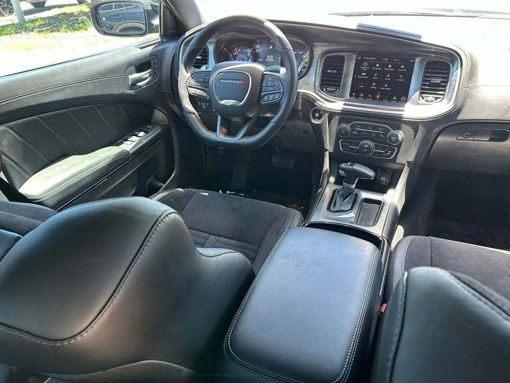 Used 2023 Granite Crystal Clearcoat Metallic Dodge R/T Scat Pack image 9