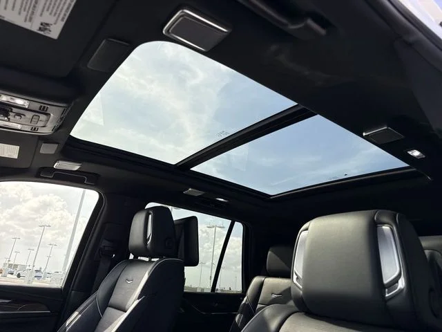 Used 2024 White Cadillac Premium Luxury image 22