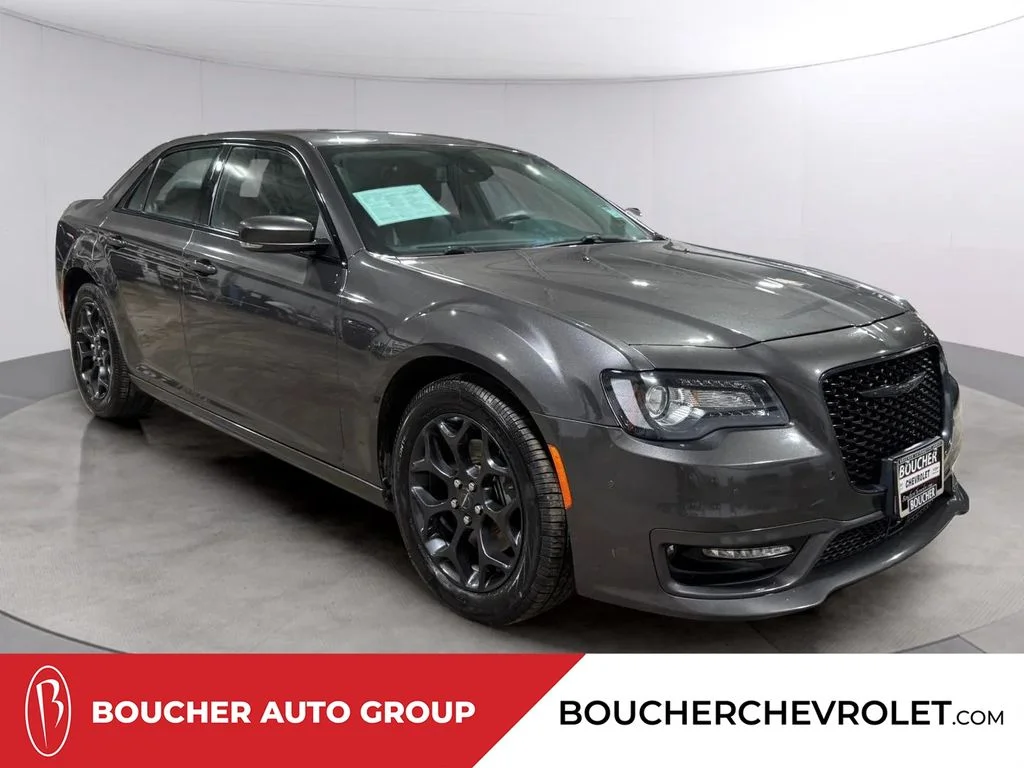 2021 Chrysler 300 Touring
