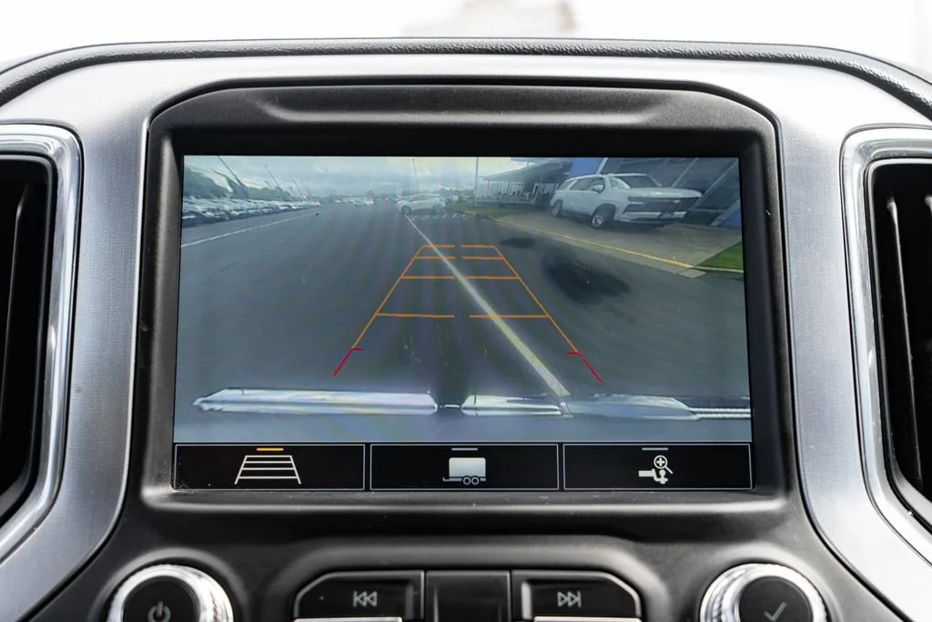 Used 2020 Quicksilver Metallic GMC SLE image 20