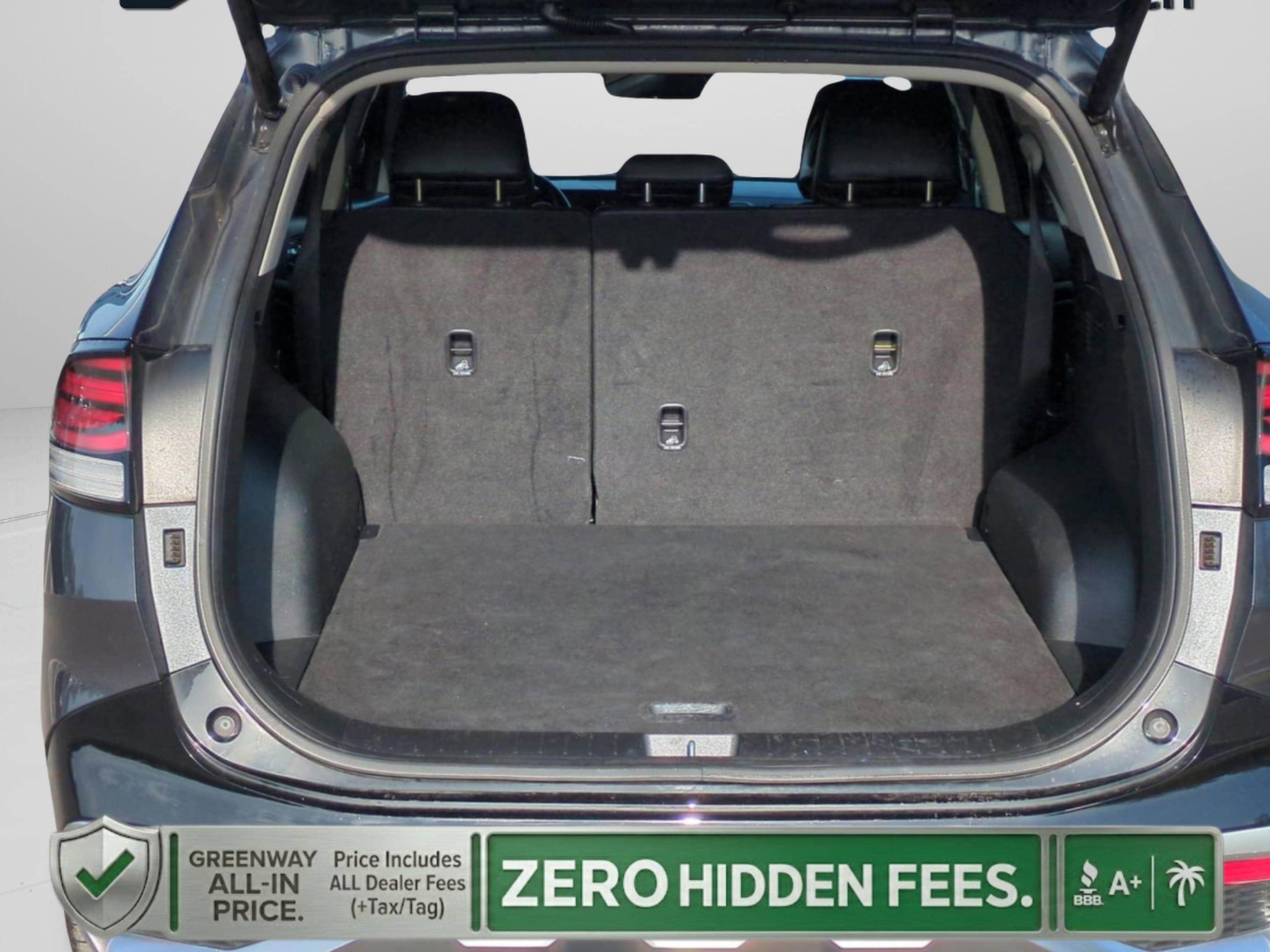 Used 2023 Gravity Gray Kia SX-Prestige image 11