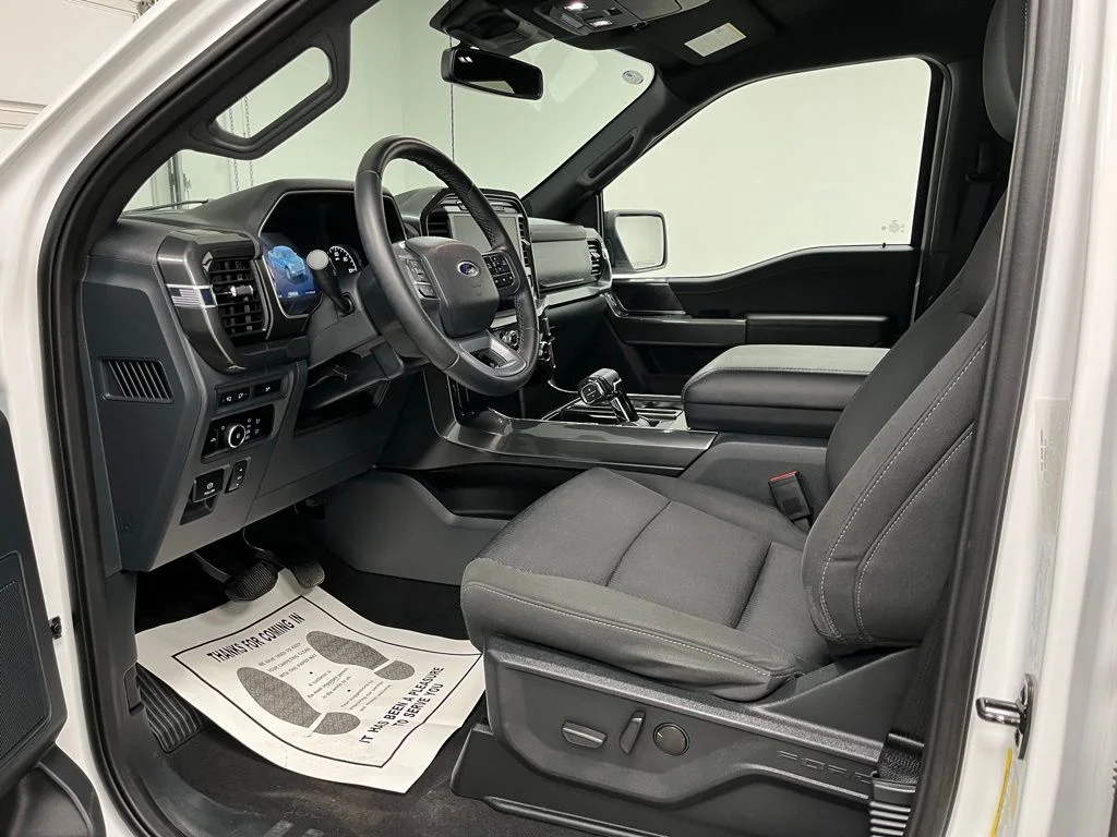 Used 2023 White Ford XLT image 20