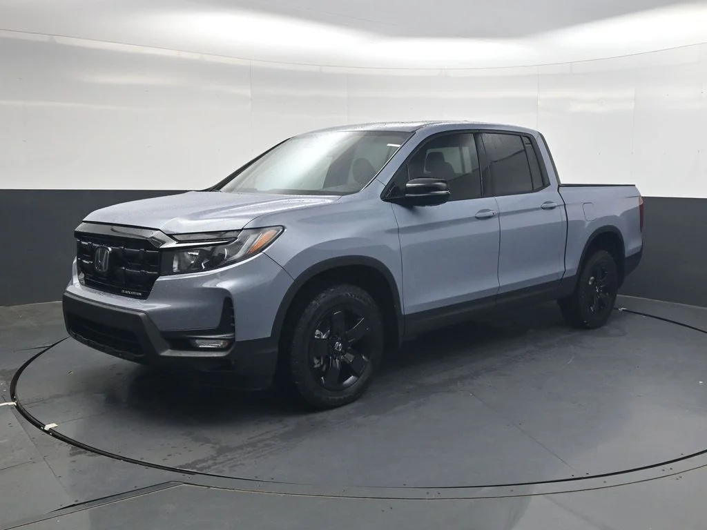 New 2026 Sonic Gray Pearl Honda Black Edition image 8
