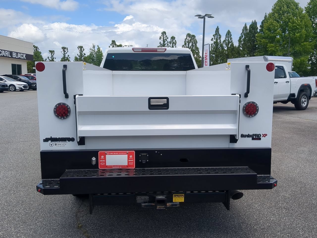 New 2026 Summit White GMC Pro image 7