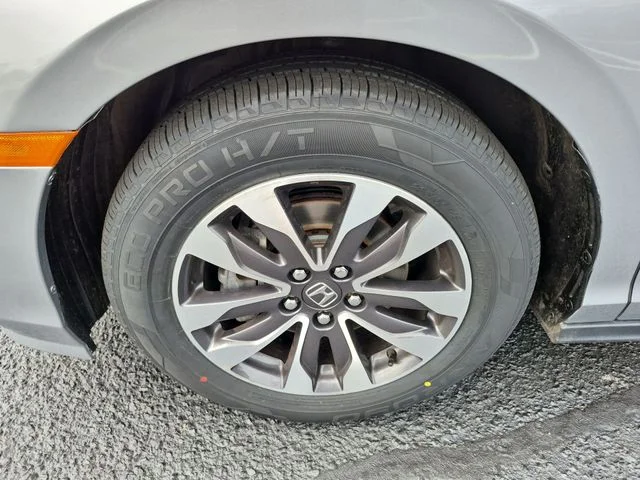 Used 2024  Honda EX-L image 10