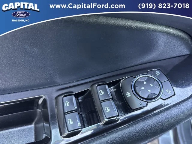 Used 2020 Gray Ford SEL image 21