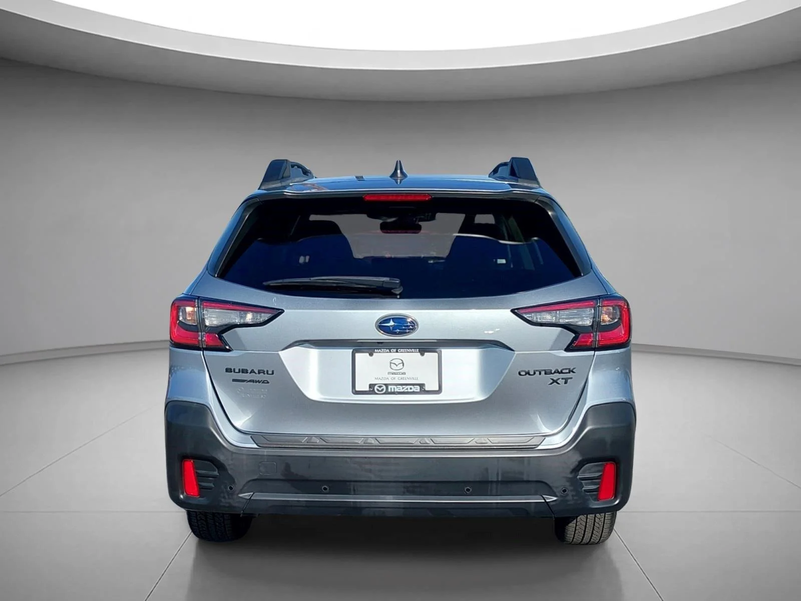Used 2022 Ice Silver Metallic Subaru Onyx Edition XT image 4