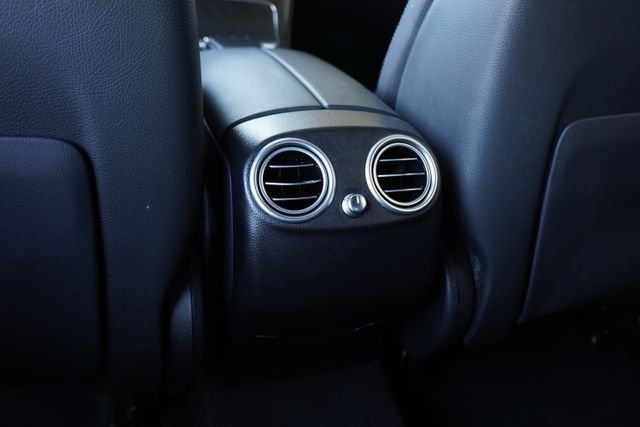 Certified Used 2023  Mercedes-Benz GLC 300 Coupe image 35