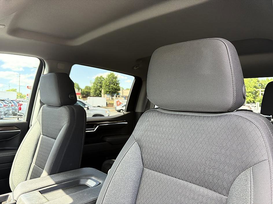 Used 2023 Dark Ash Metallic Chevrolet LT image 17