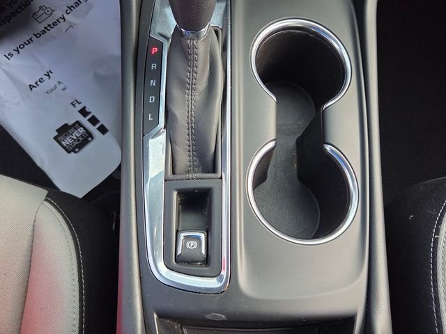 Used 2021 White Chevrolet LS image 18