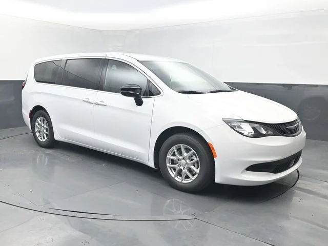 New 2027 Bright White Clear-Coat Exterior Paint Chrysler LX image 8