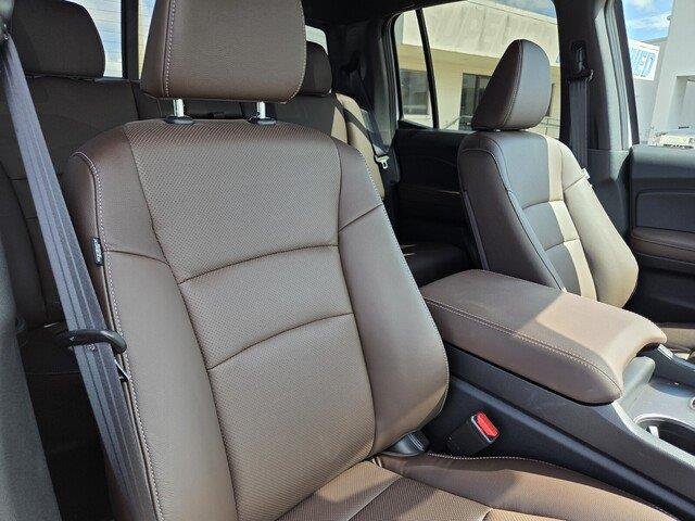 Used 2026 Platinum White Pearl Honda RTL image 33
