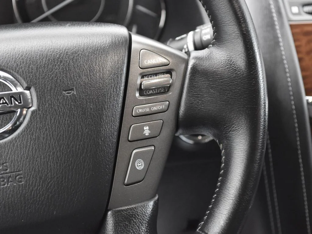 Used 2019 Gun Metallic Nissan SL image 10