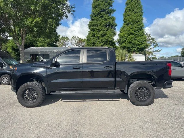 Used 2019 Black Chevrolet RST image 8