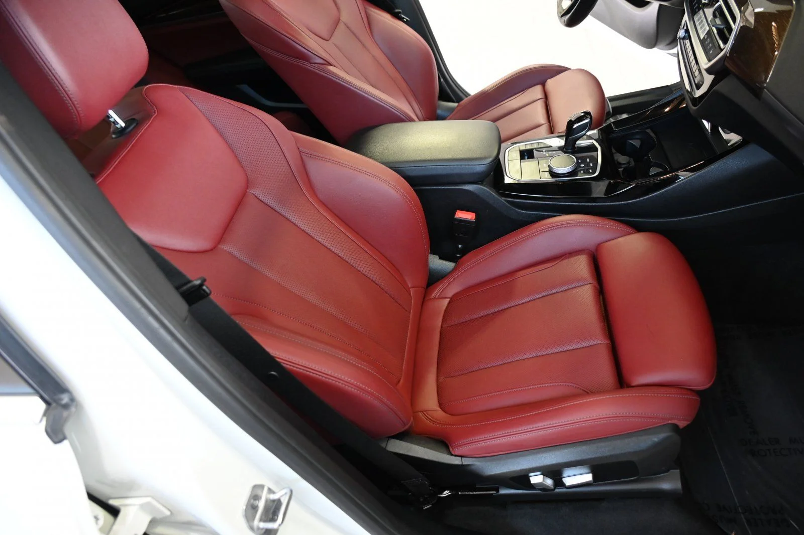 Used 2023 Alpine White BMW sDrive30i image 19