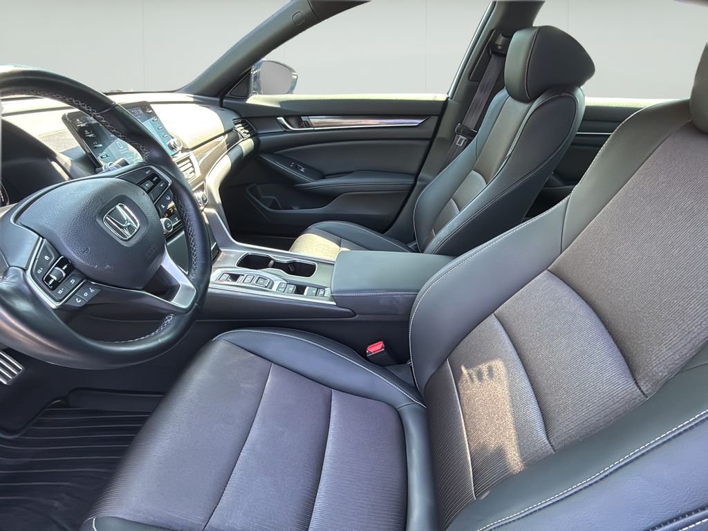 2022 Honda Accord Hybrid Sport - Photo 18