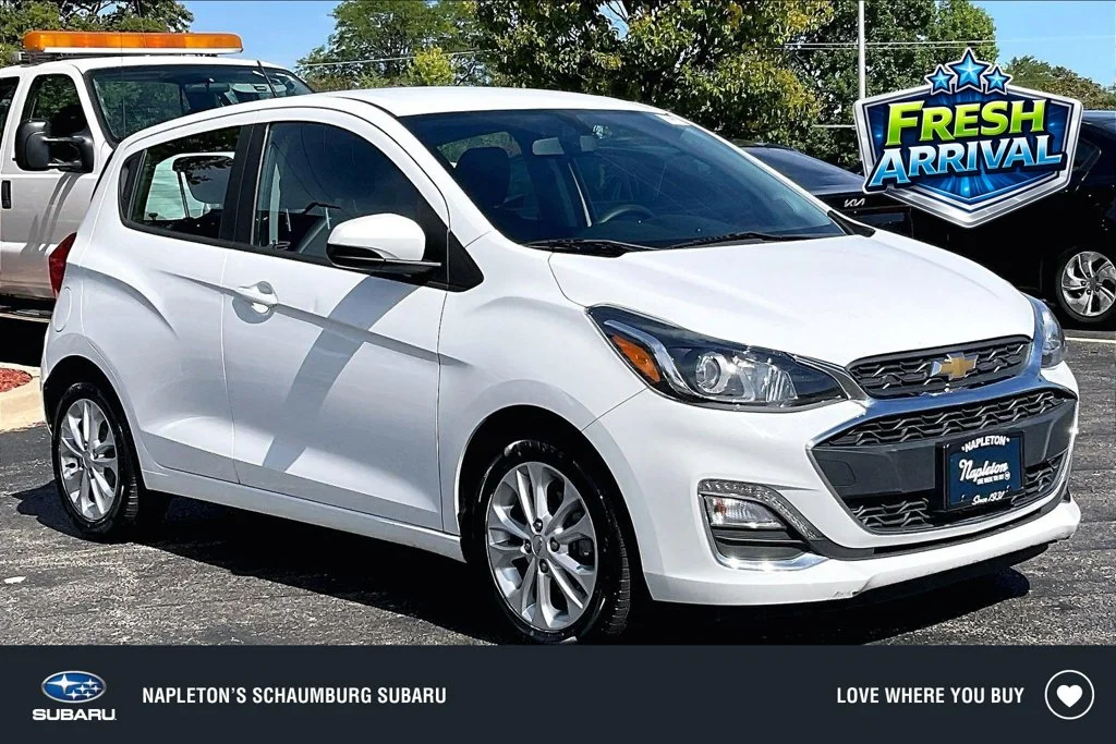 Used 2021 White Chevrolet 1LT image 1