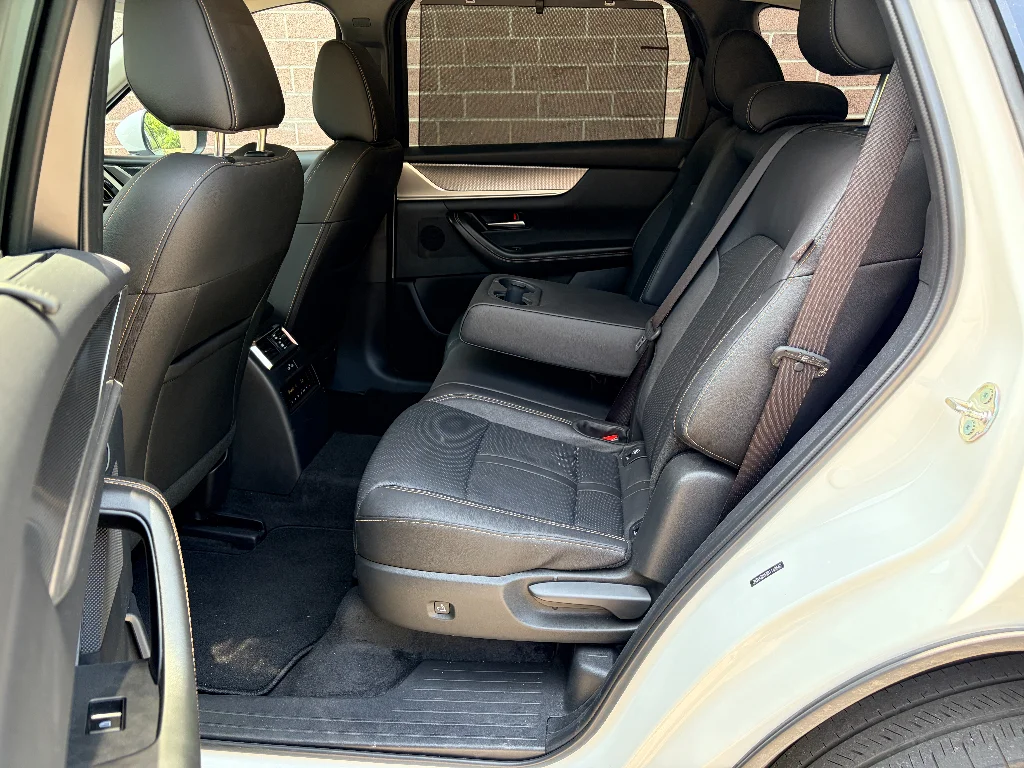 Used 2024 Rhodium White Premium Mazda Preferred image 13