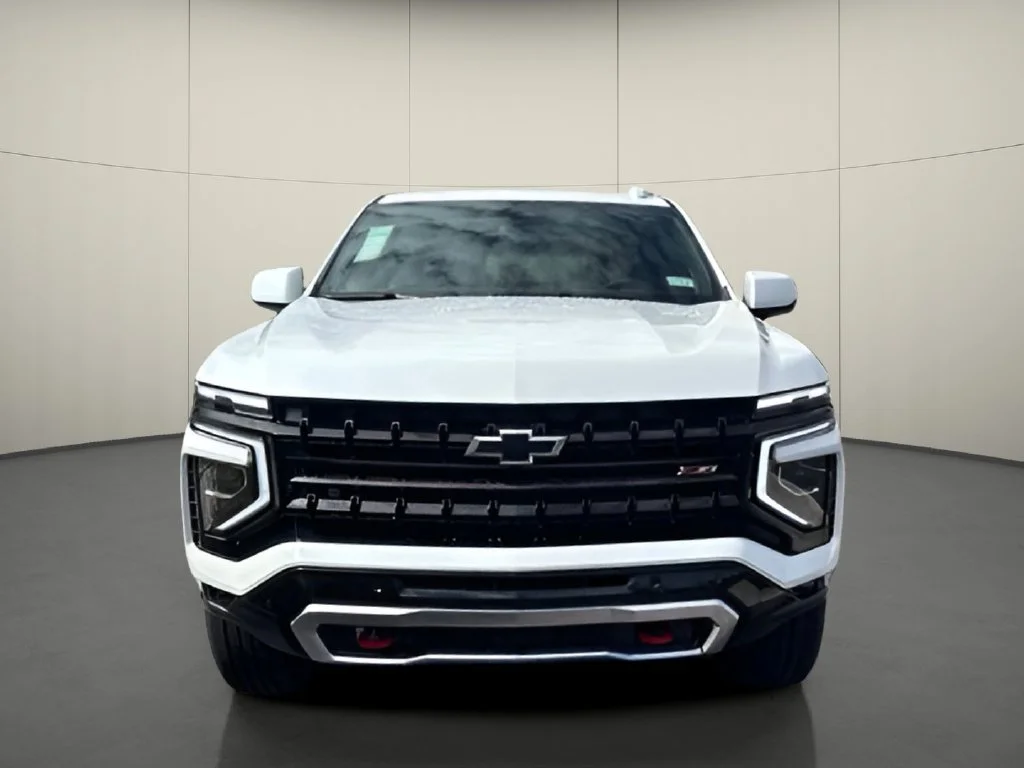 New 2026 Summit White Chevrolet Z71 image 5