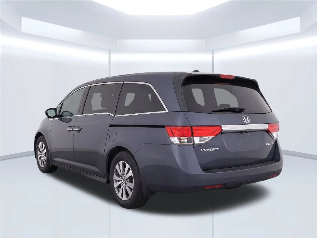 Used 2016 Blue Honda SE image 5
