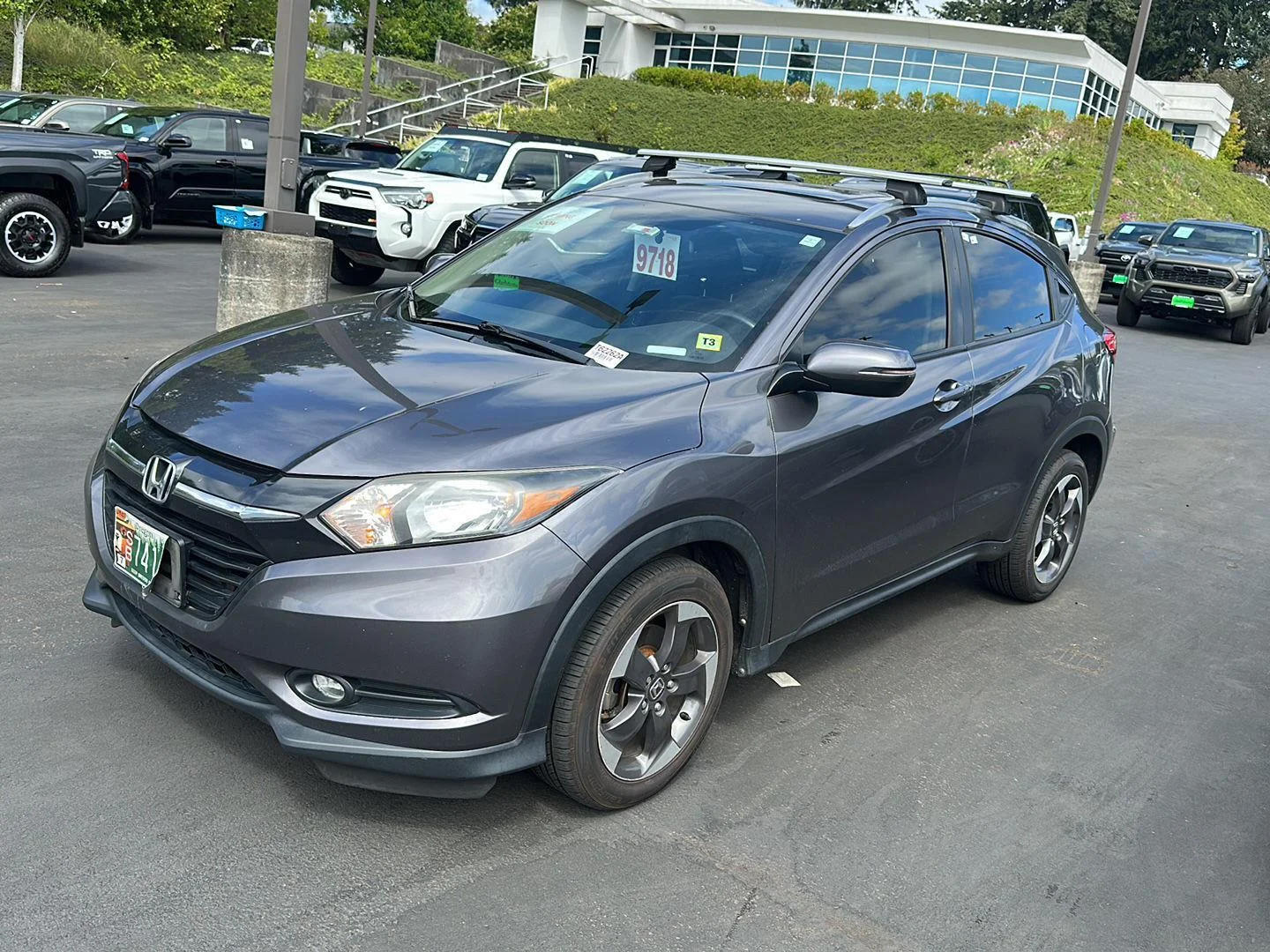 Used 2018 Modern Steel Metallic Honda EX-L Navi image 2