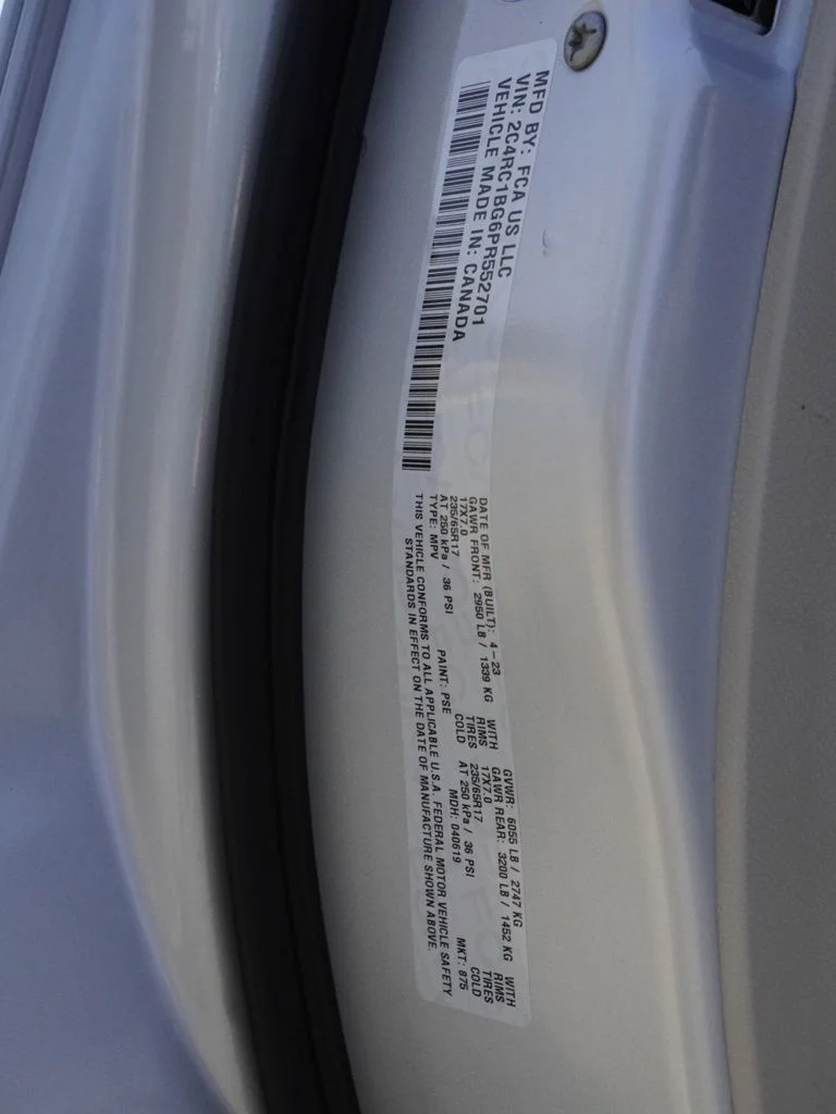 2023 Chrysler Pacifica Touring L - Photo 31