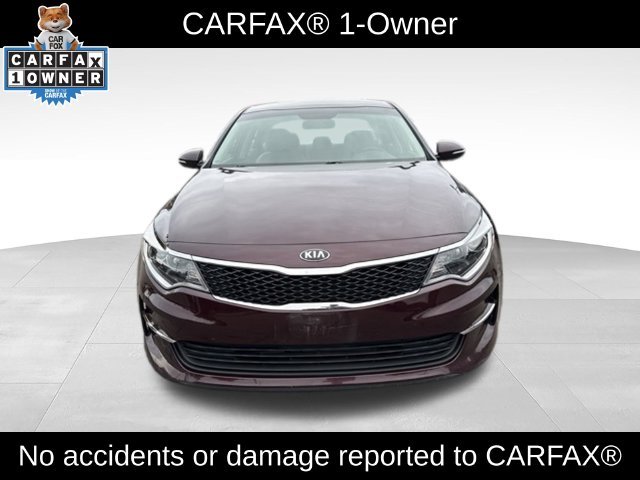 Certified Used 2018 Purple Kia LX image 5