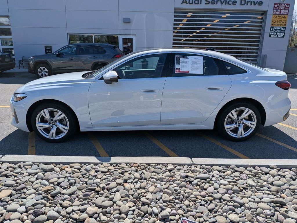 Used 2025 White Audi 2.0T Premium image 6