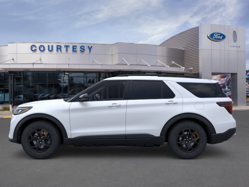 New 2026 Star White Metallic Tri-Coat Ford Tremor® image 3