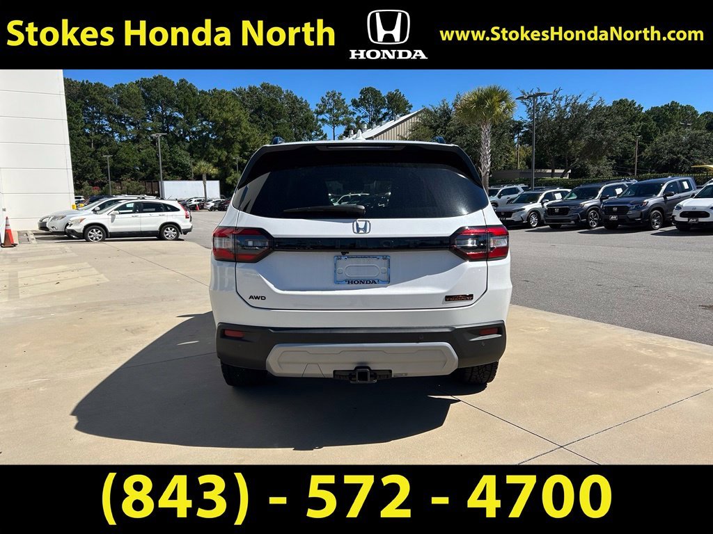 Used 2025 White Honda TrailSport image 6