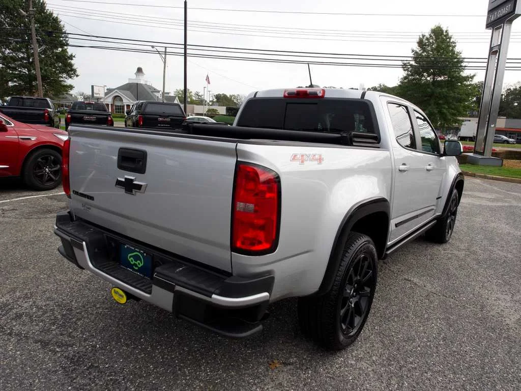 Certified Used 2020 SILVER ICE METALLIC Chevrolet 4WD LT image 6