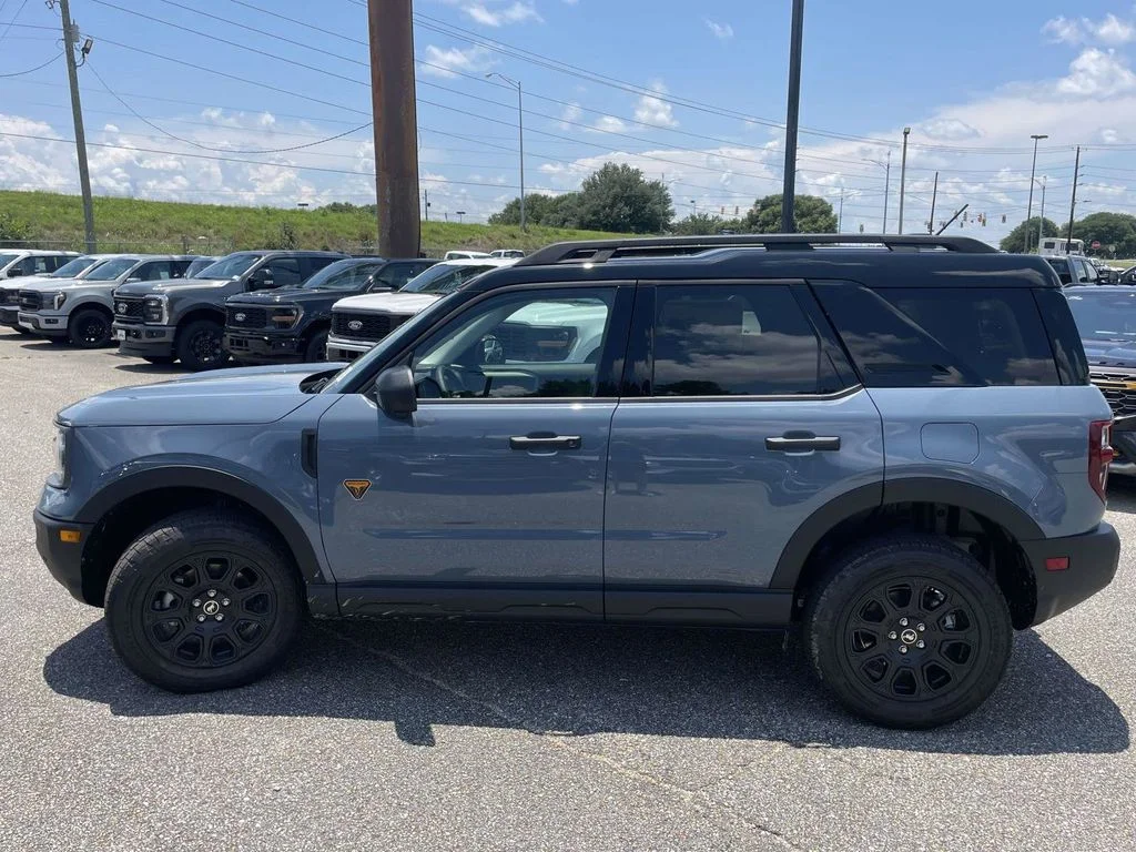 New 2026 Gray Ford Badlands image 6