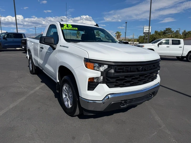 Used 2025 Summit White Chevrolet WT image 1