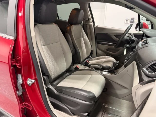 Used 2016 Red Buick Base image 29