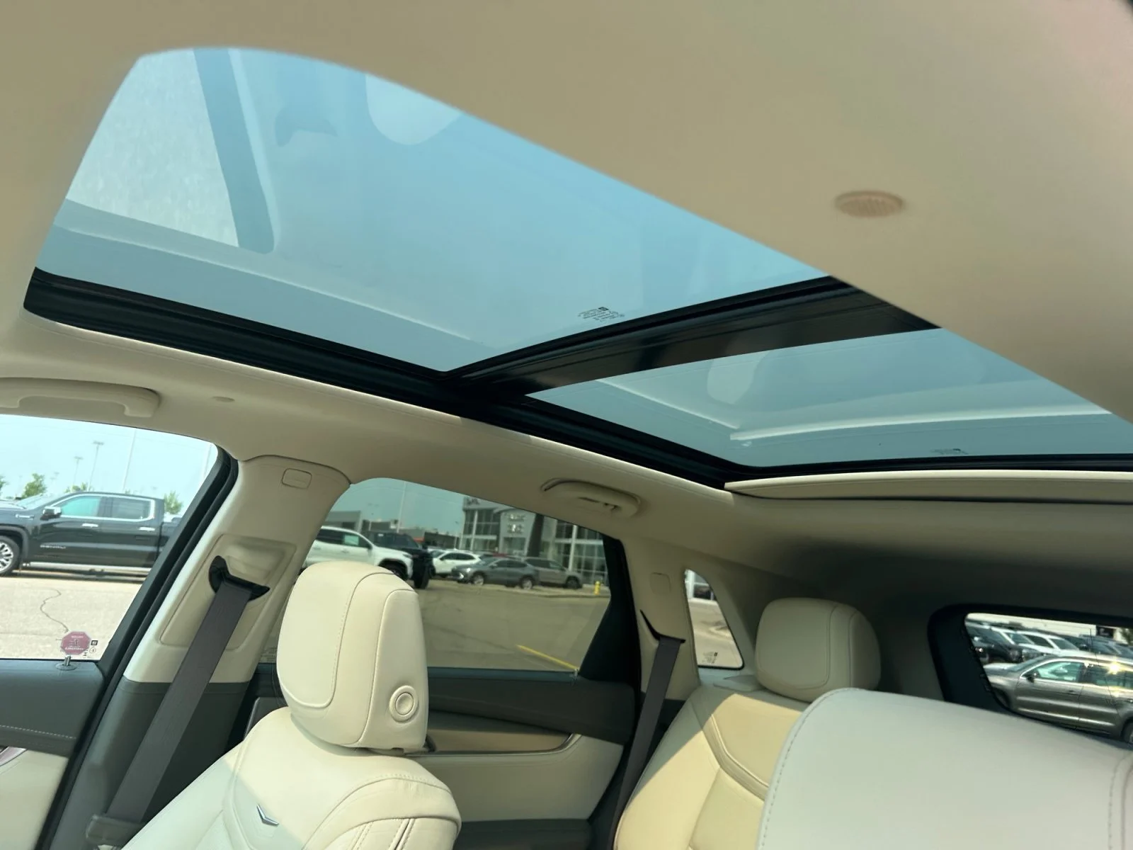 Certified Used 2025 White Cadillac AWD Premium Luxury Leather Sunroof Navigation V6 image 18