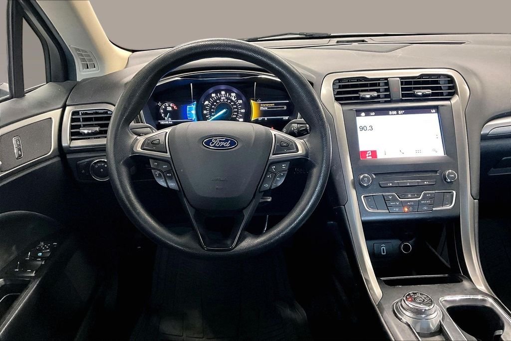 Used 2017 Ford Fusion SE with VIN 3FA6P0H74HR355987 for sale in Van Wert, OH