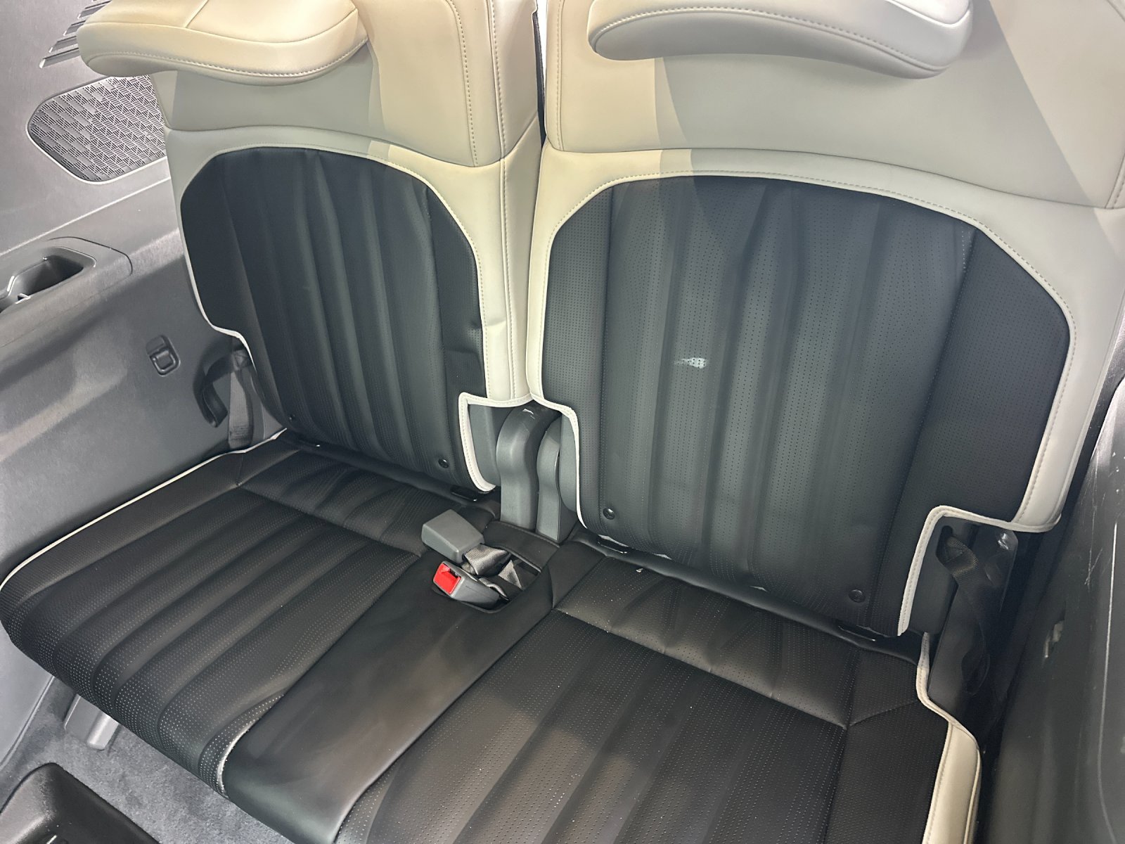 Used 2024 Pebble Kia GT-Line 4D Sport Utility image 17