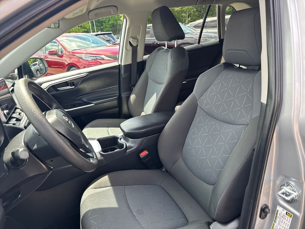 Certified Used 2025 Silver Toyota XLE image 16