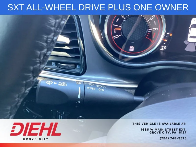 Used 2021 White Dodge SXT image 25