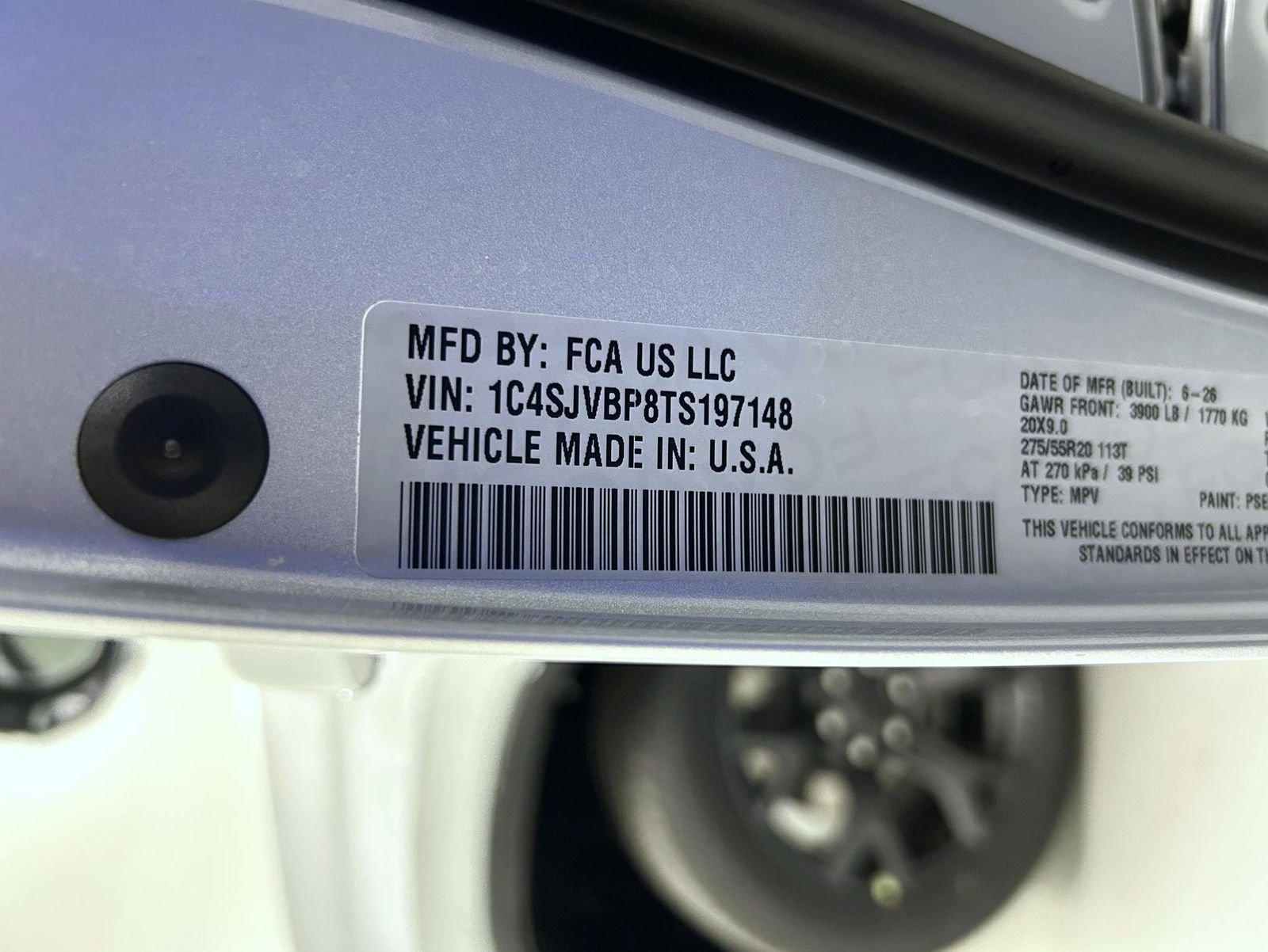 New 2026 Silver-Zynith Exterior Paint Jeep Limited Altitude image 26