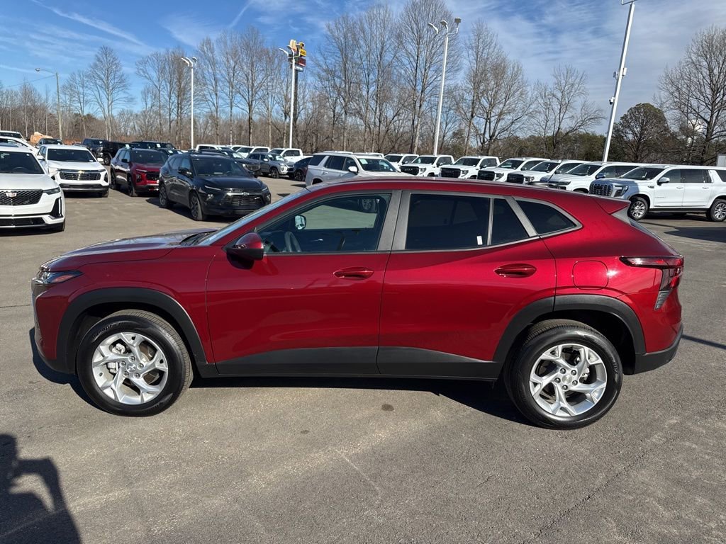 View vehicle photo 2