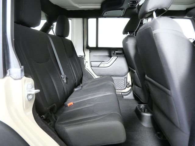 Certified Used 2018  Jeep Unlimited Sport image 13