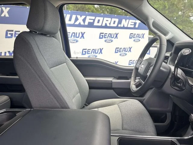New 2026 Blue Ford XLT image 26