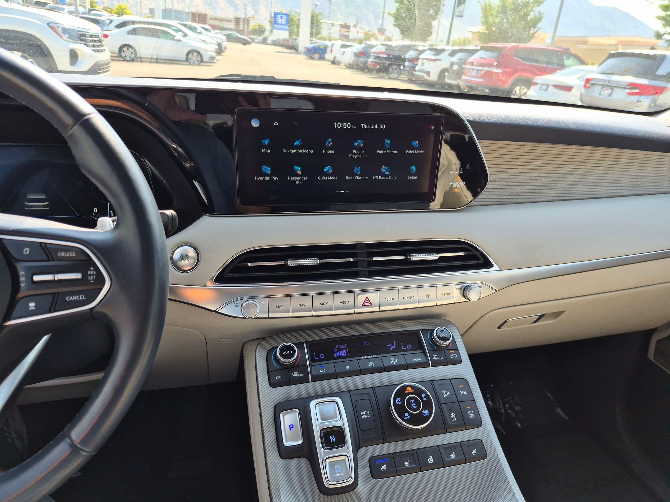 Used 2022 Hyper White Hyundai Limited image 25