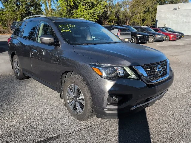 2020 Nissan Pathfinder