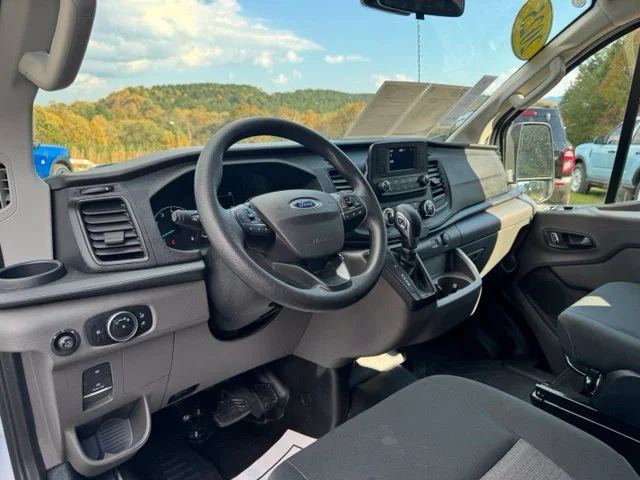 Used 2025 White Ford Base image 33